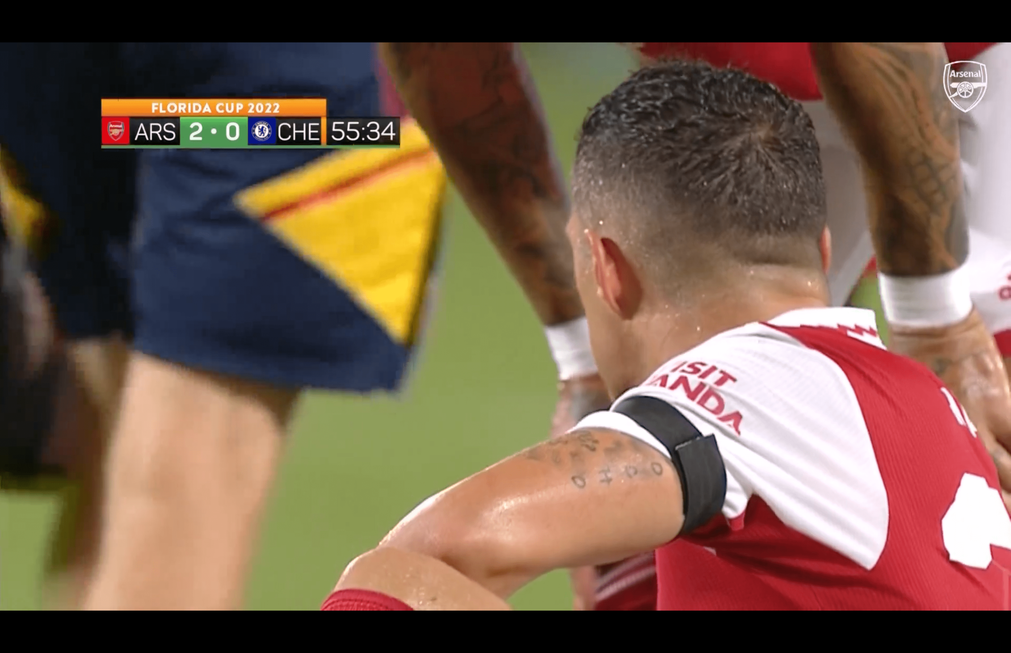 PLAYERS WEAR BLACK ARMBANDS IN TRIBUTE TO MARIA AISA